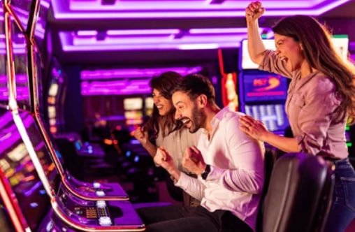 8g88 ဘင်ဂို ကတ်နံပါတ်များ Bingo Ball ဆွဲသည့်ပုံ
